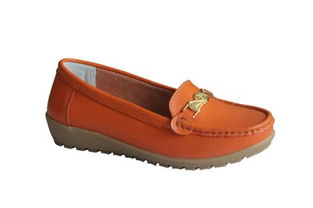 福建泉州市足安達鞋廠 專業(yè)供應包子鞋批發(fā)及鞋類配件