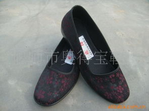 偃師市奧得寶鞋廠 專業(yè)鞋類配件制造服務