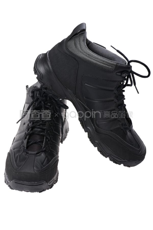 白色運(yùn)動鞋配件 男士運(yùn)動風(fēng)潮的清新之選